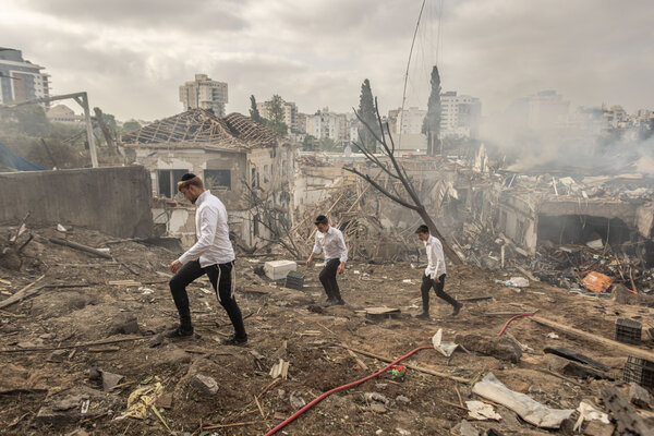 O conflito Irã-Israel chega ao 100º dia, infligindo graves danos ao comércio e à economia globais